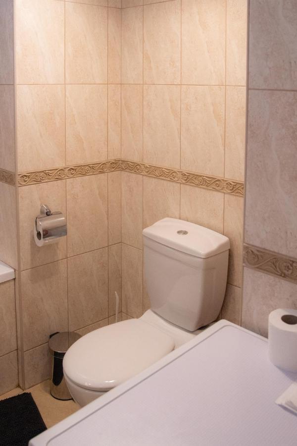 Theatroom Apartman Eger Eksteriør billede